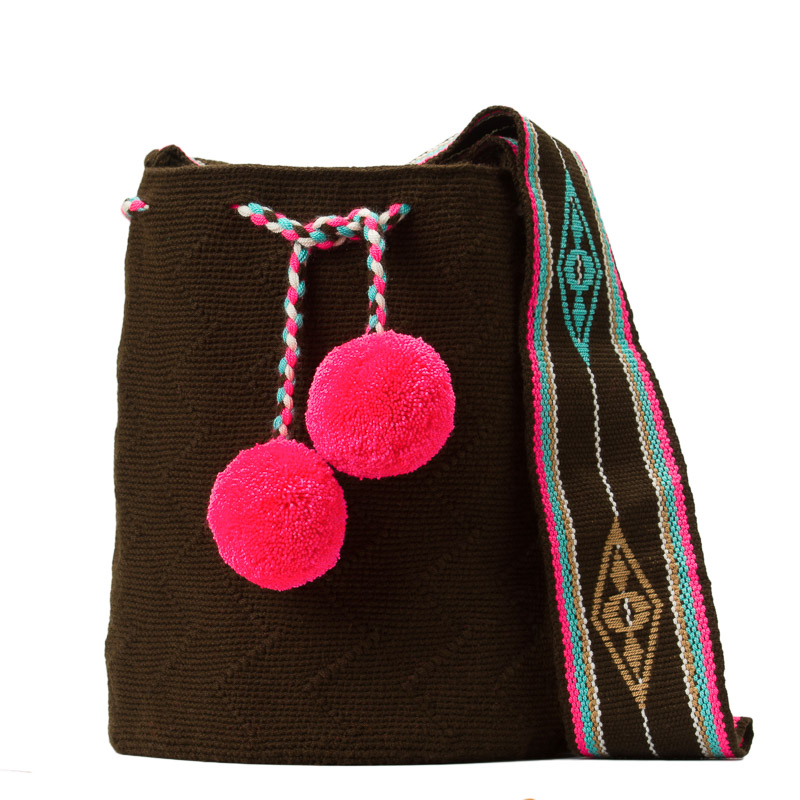 comprar bolso wayuu en madrid, wayuu, croche, bolsos hecho a mano, producto artesanal, bolsos tribales, tribalchic, tribal, bolso artesanal, bolso wayuu, bolsos wayuu, algodon, colombia, bolsos, hecho a mano